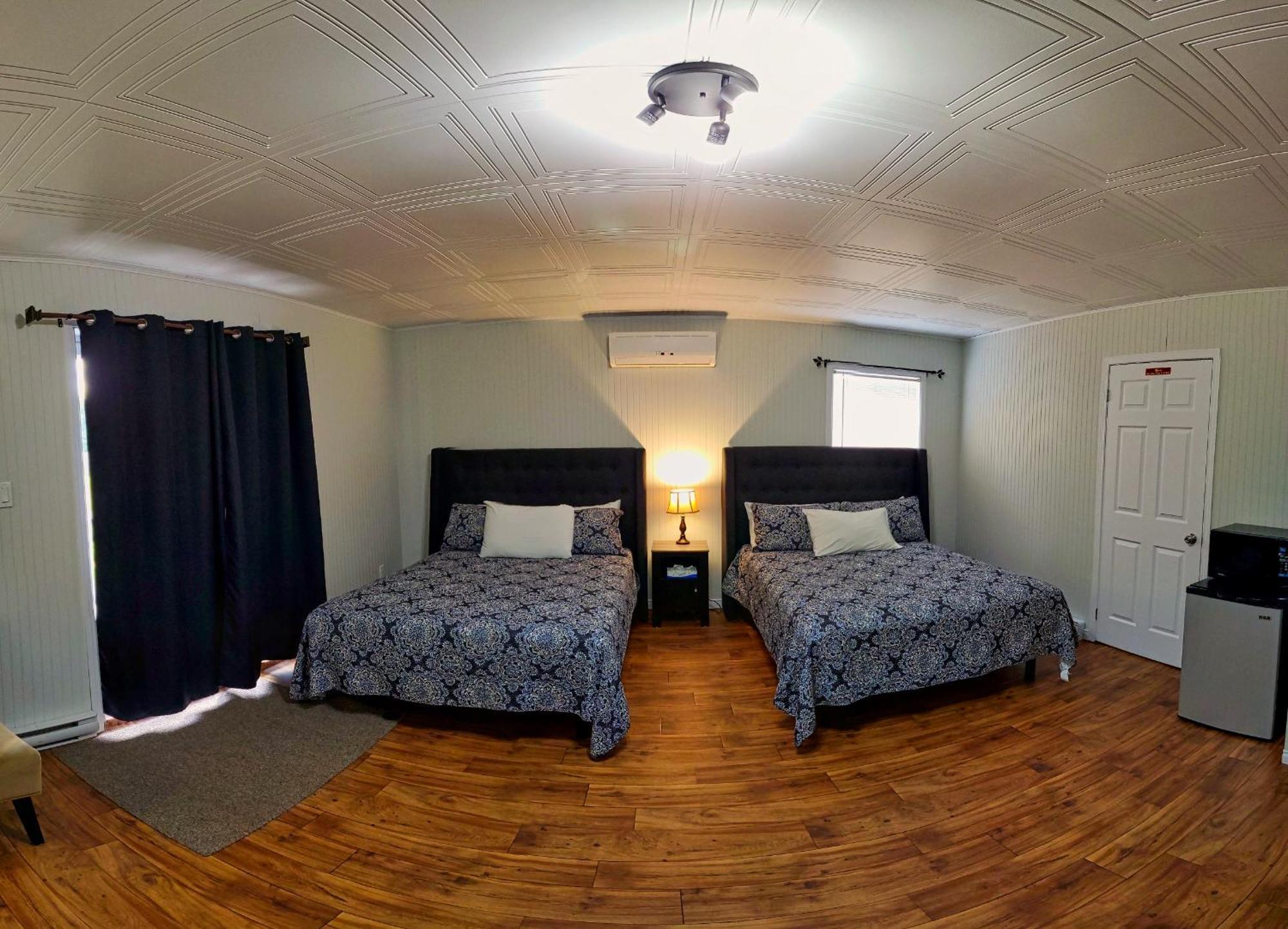 Motel Au Vieux Frontenac Thetford Mines Zewnętrze zdjęcie