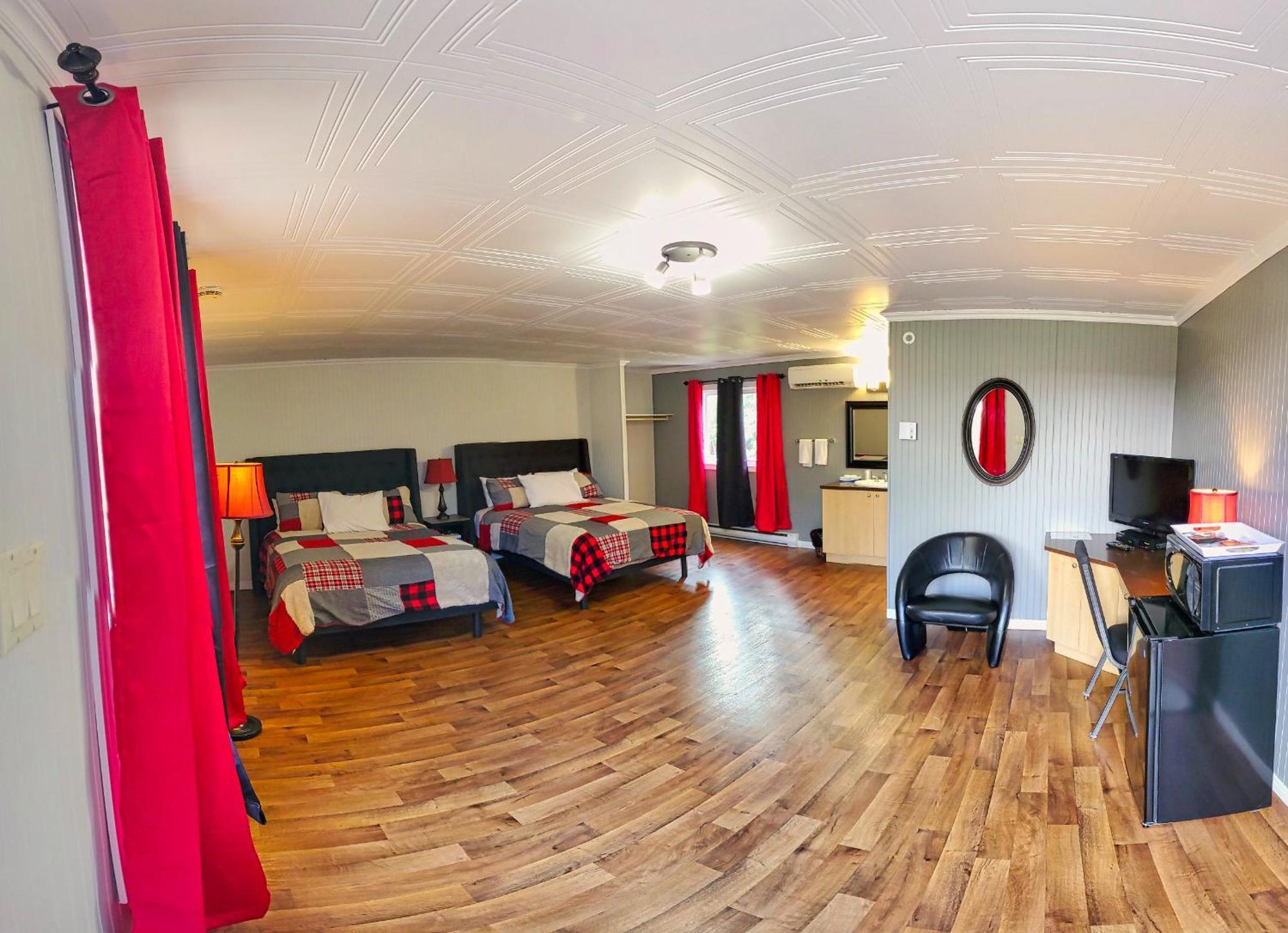 Motel Au Vieux Frontenac Thetford Mines Zewnętrze zdjęcie